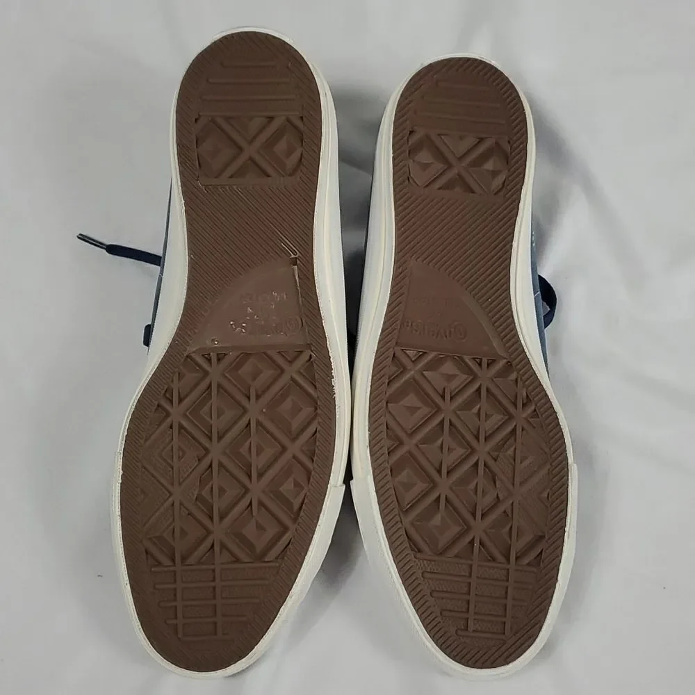 Converse Unisex Low Top One Star Suede Ox Sneakers - Picture 12 of 12